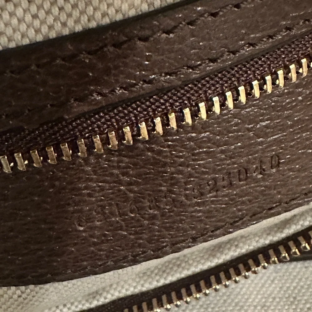 Authentic Gucci Monogram Jumbo GG Textured Calfskin Ophidia Tote Camel Ebony✨ - Picture 15 of 17